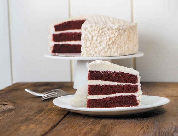 赤 と 白 の色合いが情熱的 大切な人と食べたいアメリカ南部発祥のケーキ Straight Press ストレートプレス