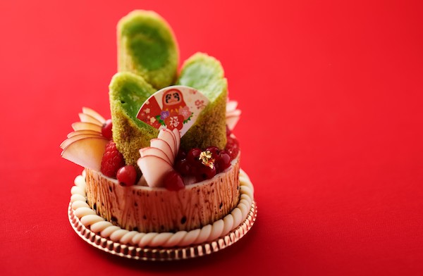 横浜ロイヤルパークホテル に3日間限定で お正月ケーキ が登場 Dyk