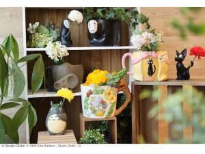 ジブリ作品がモチーフ！磁器製のあたたかみある「プランターカバー」が