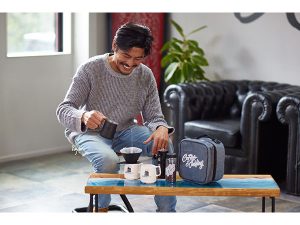 キャンプや旅行でもコーヒーを！「The Rising Sun Coffee」からコーヒーバッグが登場 - STRAIGHT  PRESS[ストレートプレス]