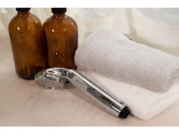 【新品】YEDE by marbb ナノバブルシャワーヘッド スキンケア 美容 YEDE by marbb【家庭用シャワーヘッド】 ※お取り寄せ品 | Muni hair