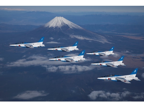 【宮城県】丸森町上空のブルーインパルス展示飛行も。「第50回記念全国丸森いち」開催