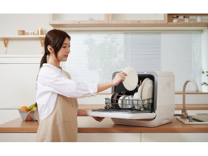 スマホアプリで操作可能！水も電気も節約できる「Comfee 