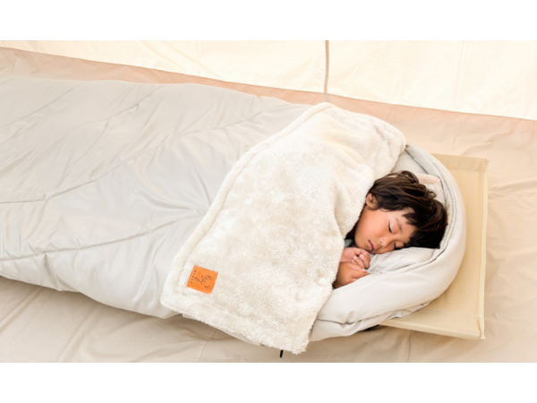 首元フリース付き！来客布団にも使える北欧デザインの寝袋「Hygge Sleep Deluxe」登場
