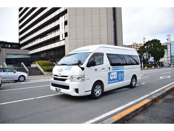 【徳島県徳島市】AIデマンドバスの実証運行開始！新たなふるさと納税返礼品“ゴルフ場プレー券”にも注目
