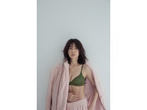 長谷川京子さんプロデュース「ESS by」、機能性備えたノンワイヤーブラ＆ショーツ発売 - STRAIGHT PRESS[ストレートプレス]