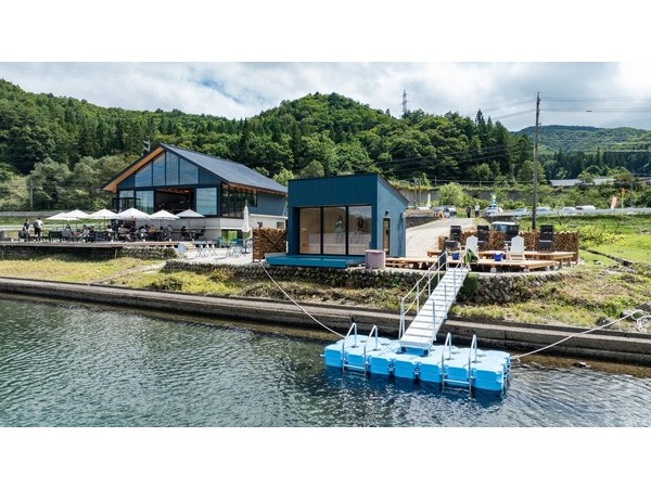 長野県大町市】青木湖を一望できる「Hakuba Zekkei Sauna “ao”」OPEN