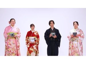 僕がお正月にとった写真です。毎日写真を朝撮っているこの写真は特にお気に入りです。 Sato2412261340-300x225.jpg