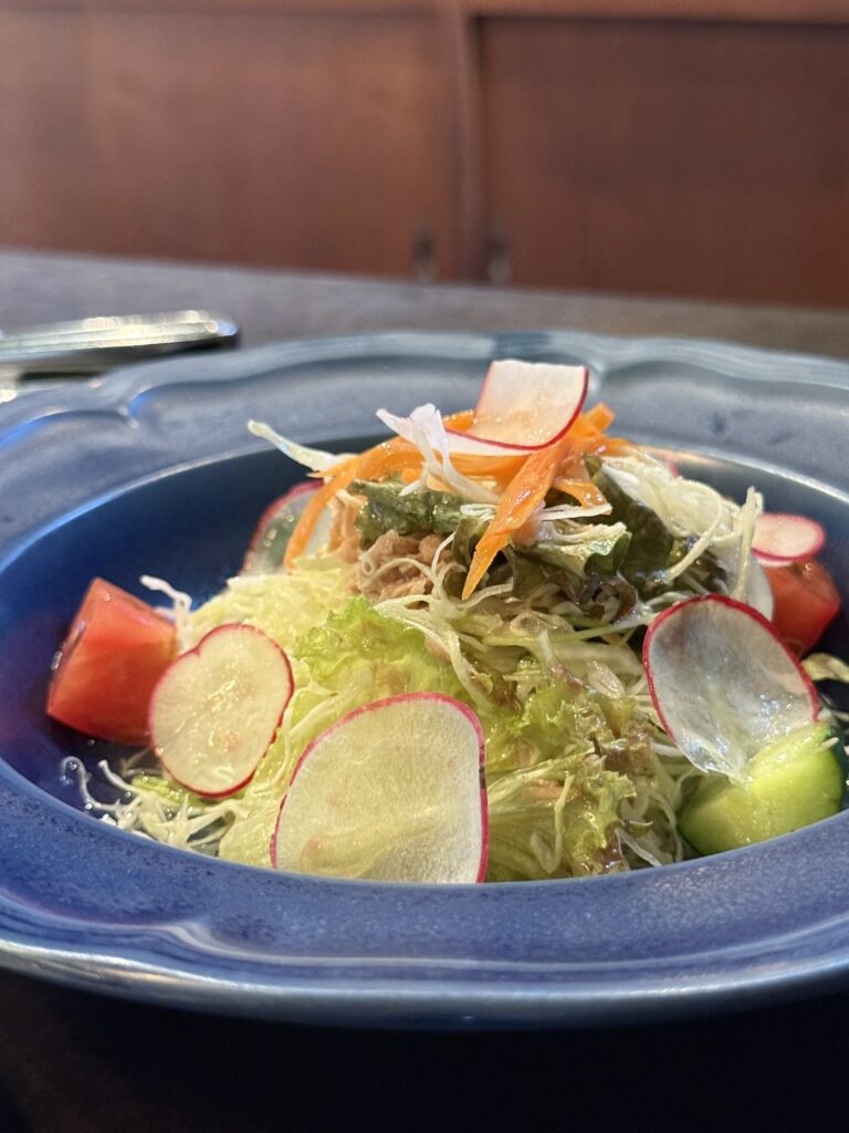 Trattoria ALBERI(トラットリア アルベリ)サラダの写真。