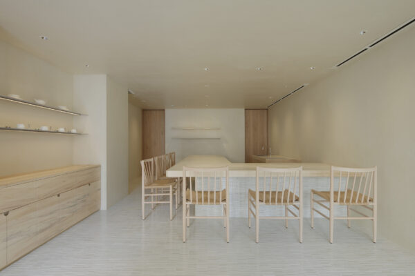 和紅茶の香りと建築美が響くKAGUWA神楽坂店がオープン。国際ティーコンテストで金賞受賞！