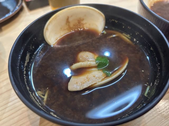 はまぐりの赤だし