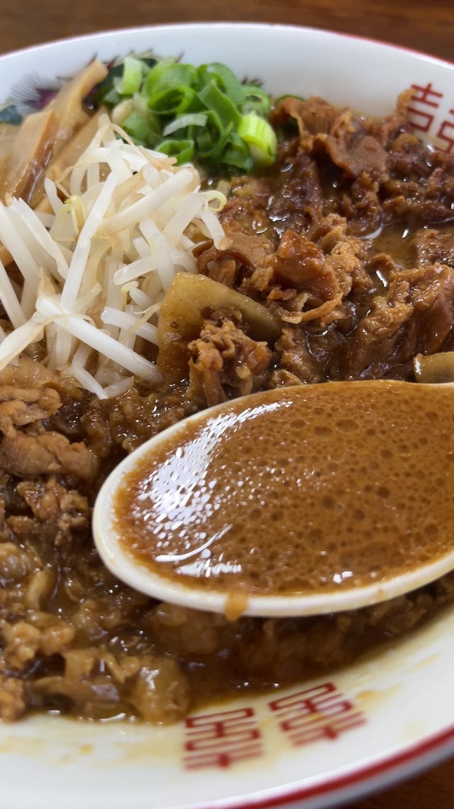 141 - frame at 0m15s