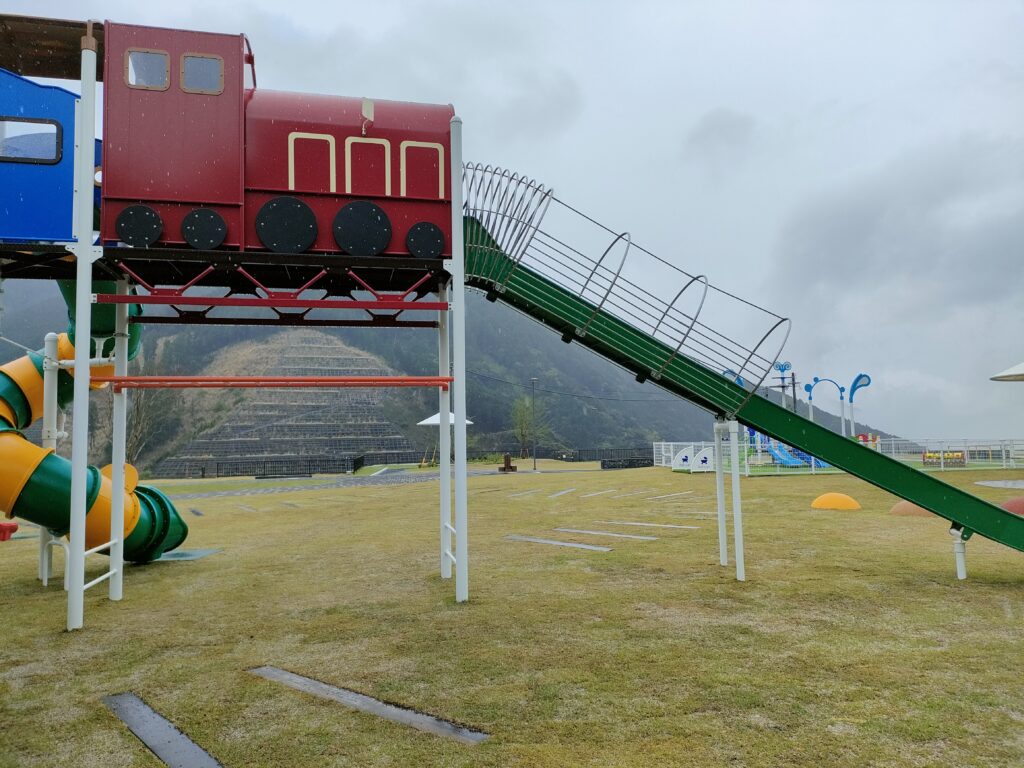 タテット
