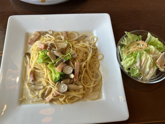 クリームパスタ1