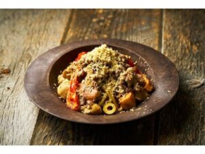 ジビエ活用で鳥獣被害に一手、PISOLAが猪肉×フォアグラの限定パスタ発売